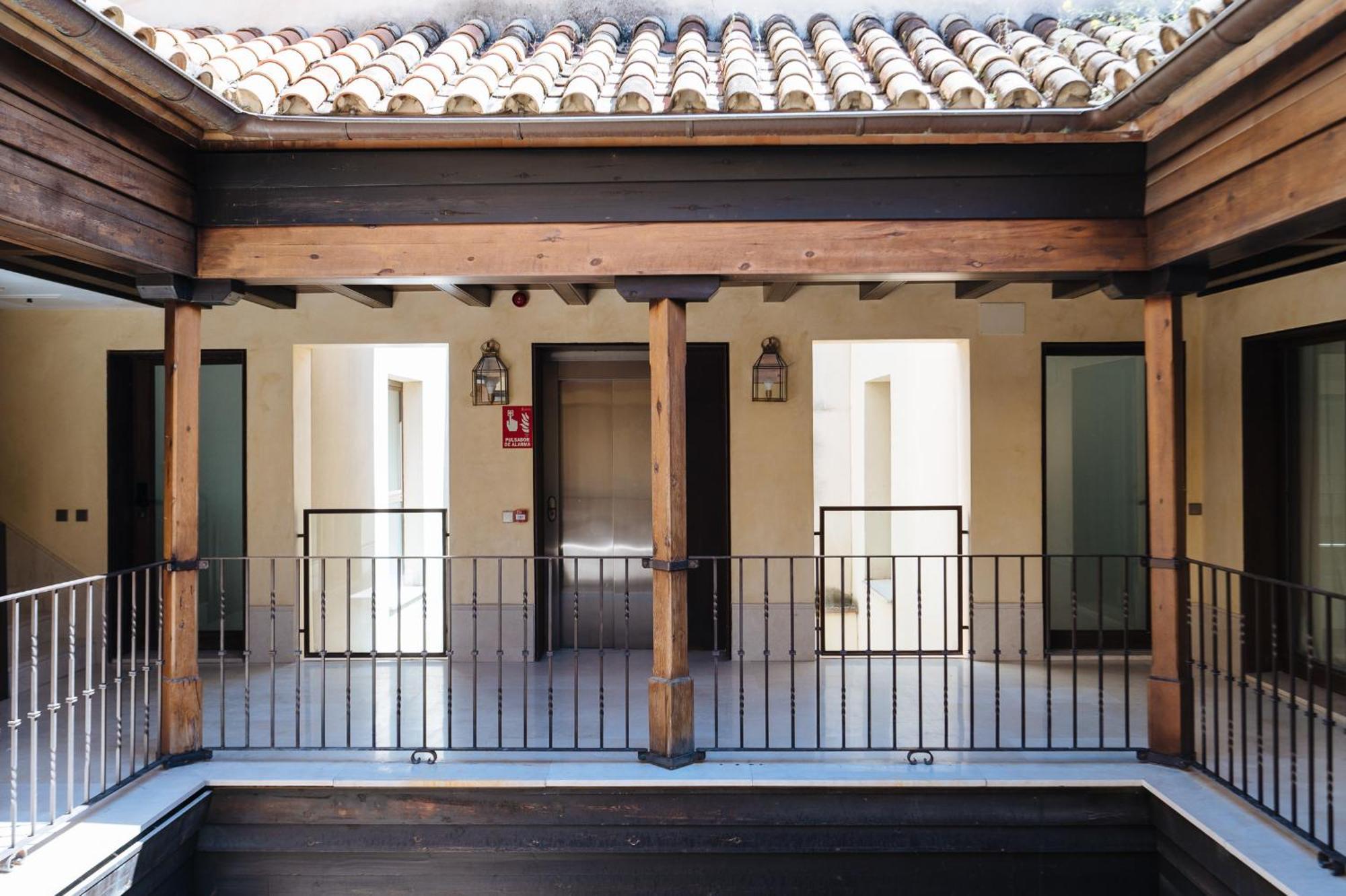 Apartamentos La Vistosona Sevilla Bagian luar foto